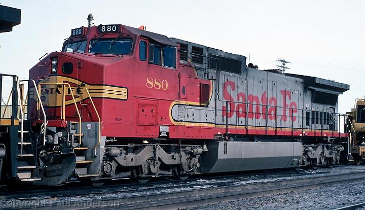 ATSF 880 - C40-8W.jpg